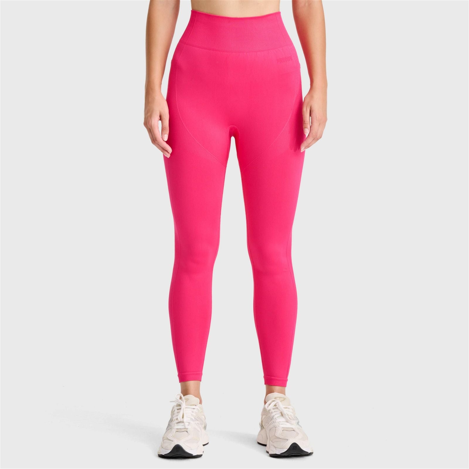 Seamless Active Leggings - High Waisted - 7/8 Length - Pink 3