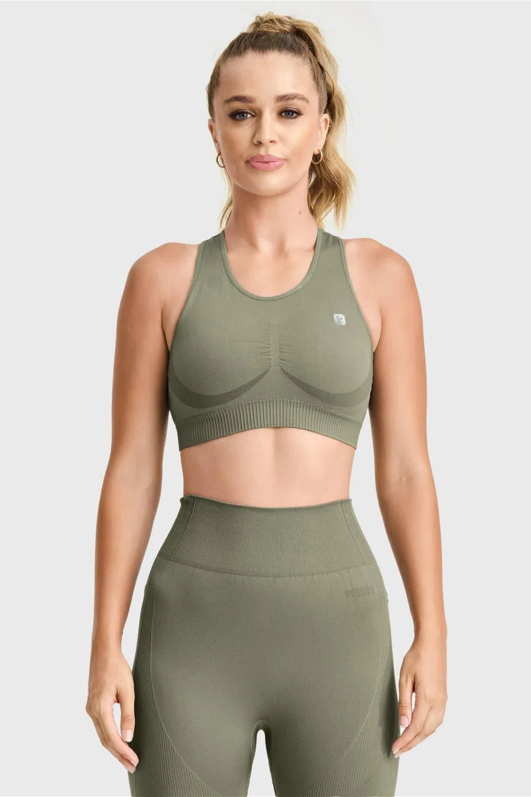 Seamless Sports Bra - Military Green 2