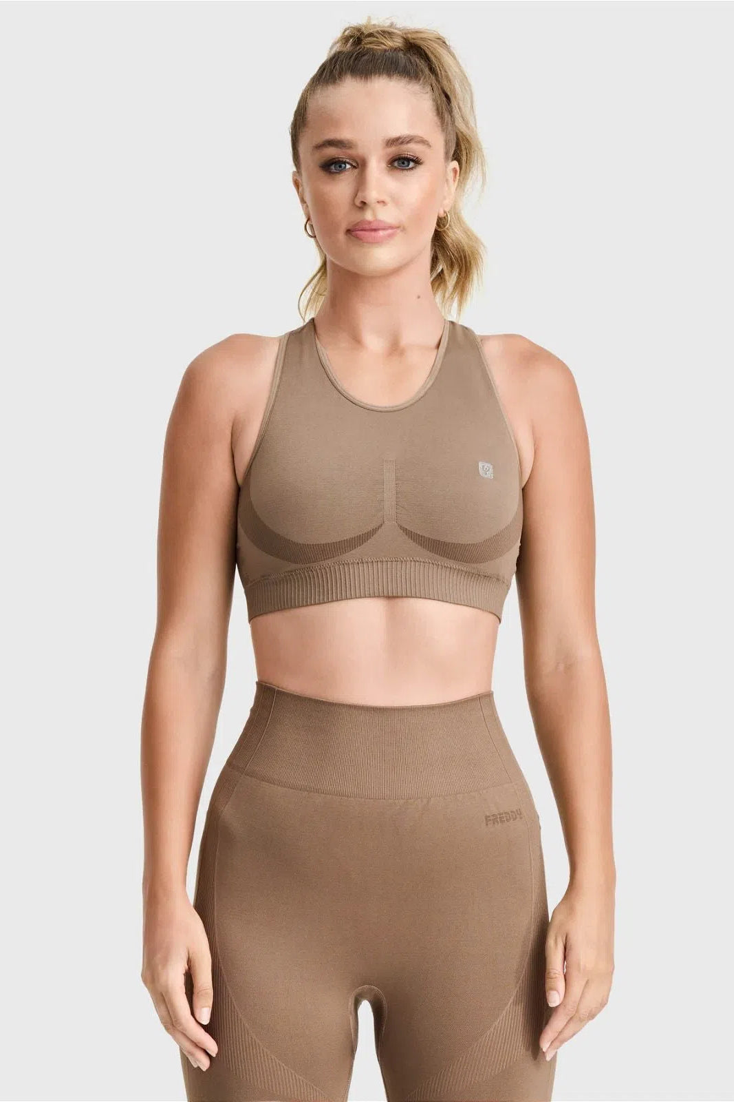 Seamless Sports Bra - Mocha 1