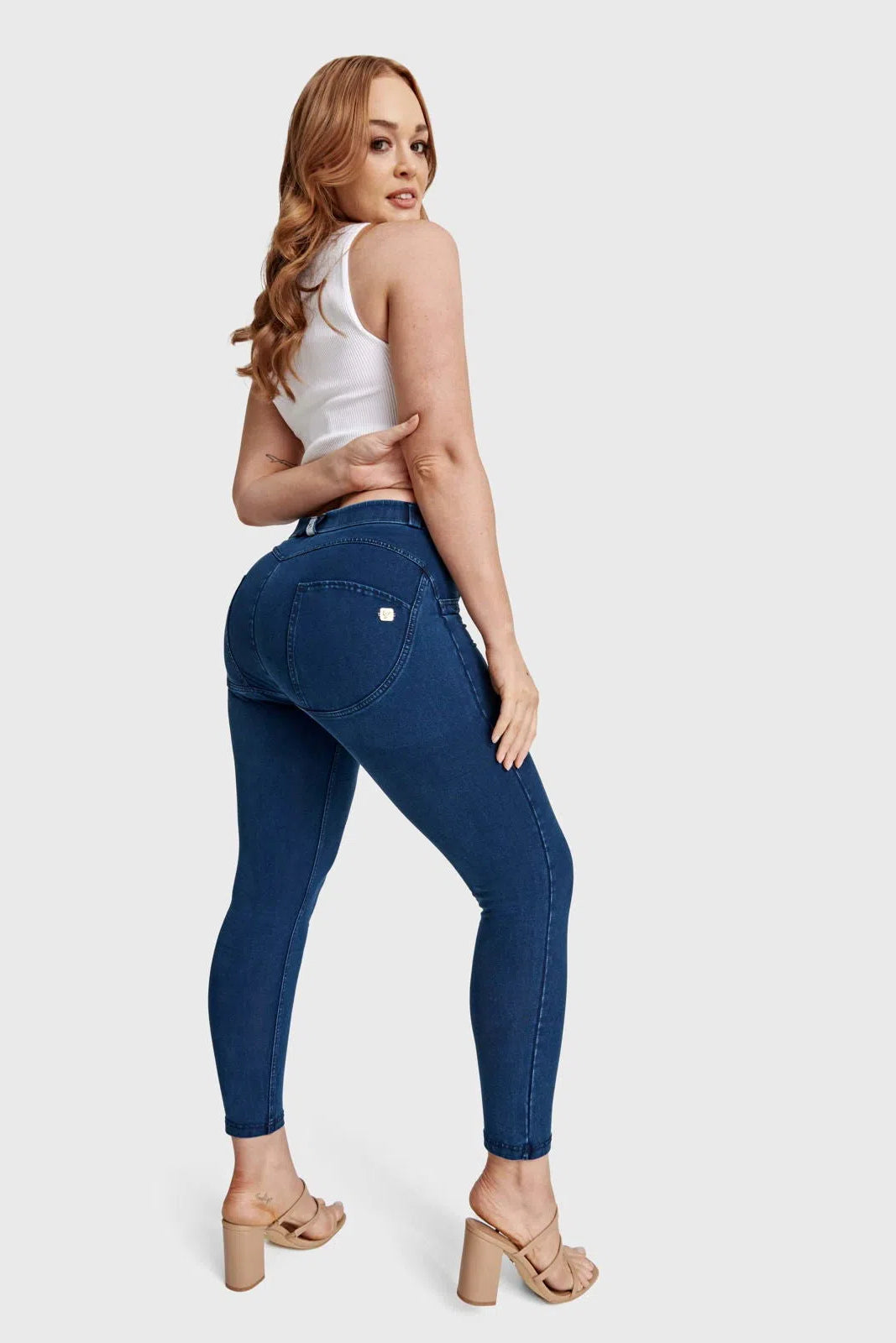 WR.UP® Curvy Denim - High Waisted - 7/8 Length - Blue + Blue Stitching 2