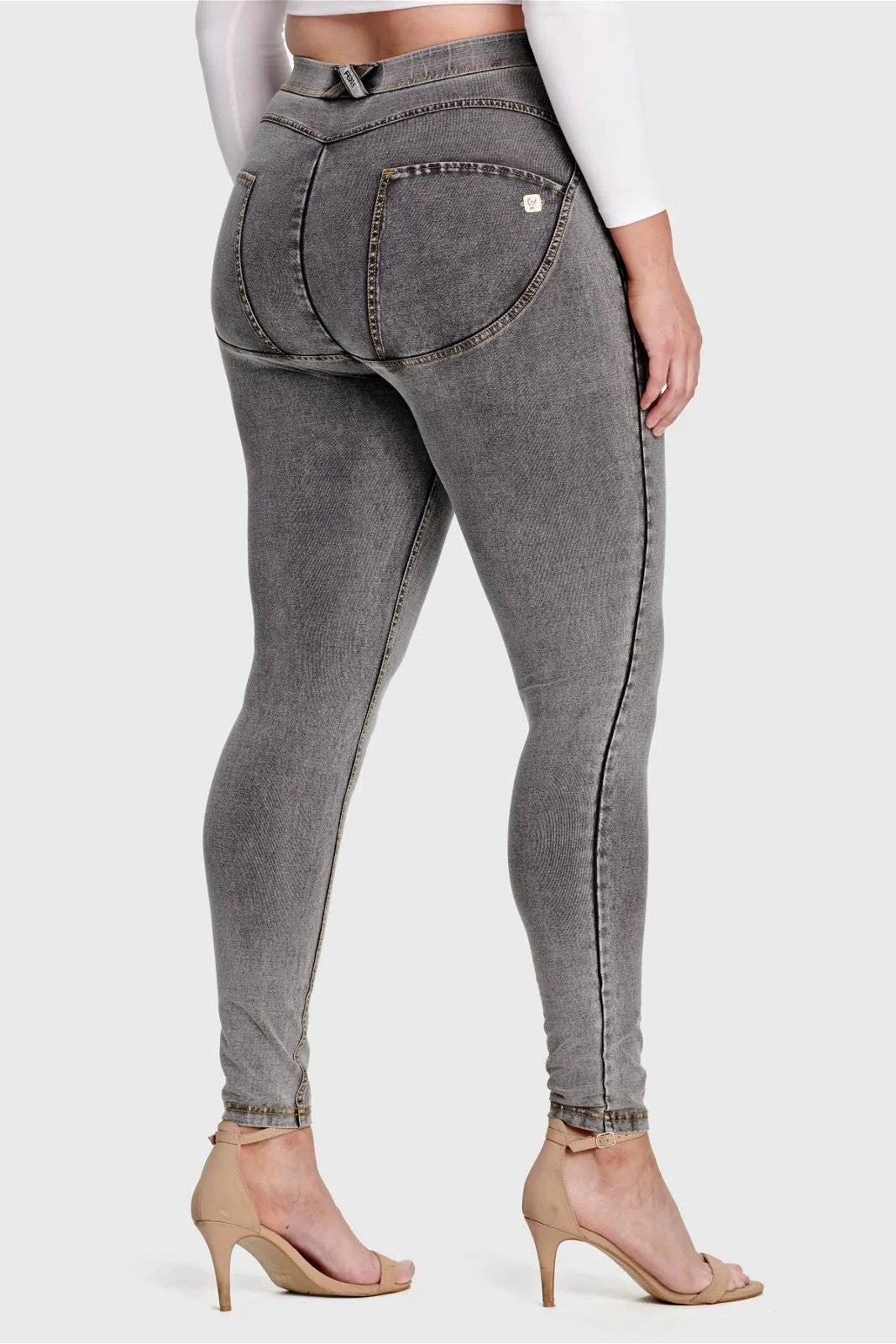 WR.UP® Curvy Denim - High Waisted - Full Length - Grey + Yellow Stitching 1