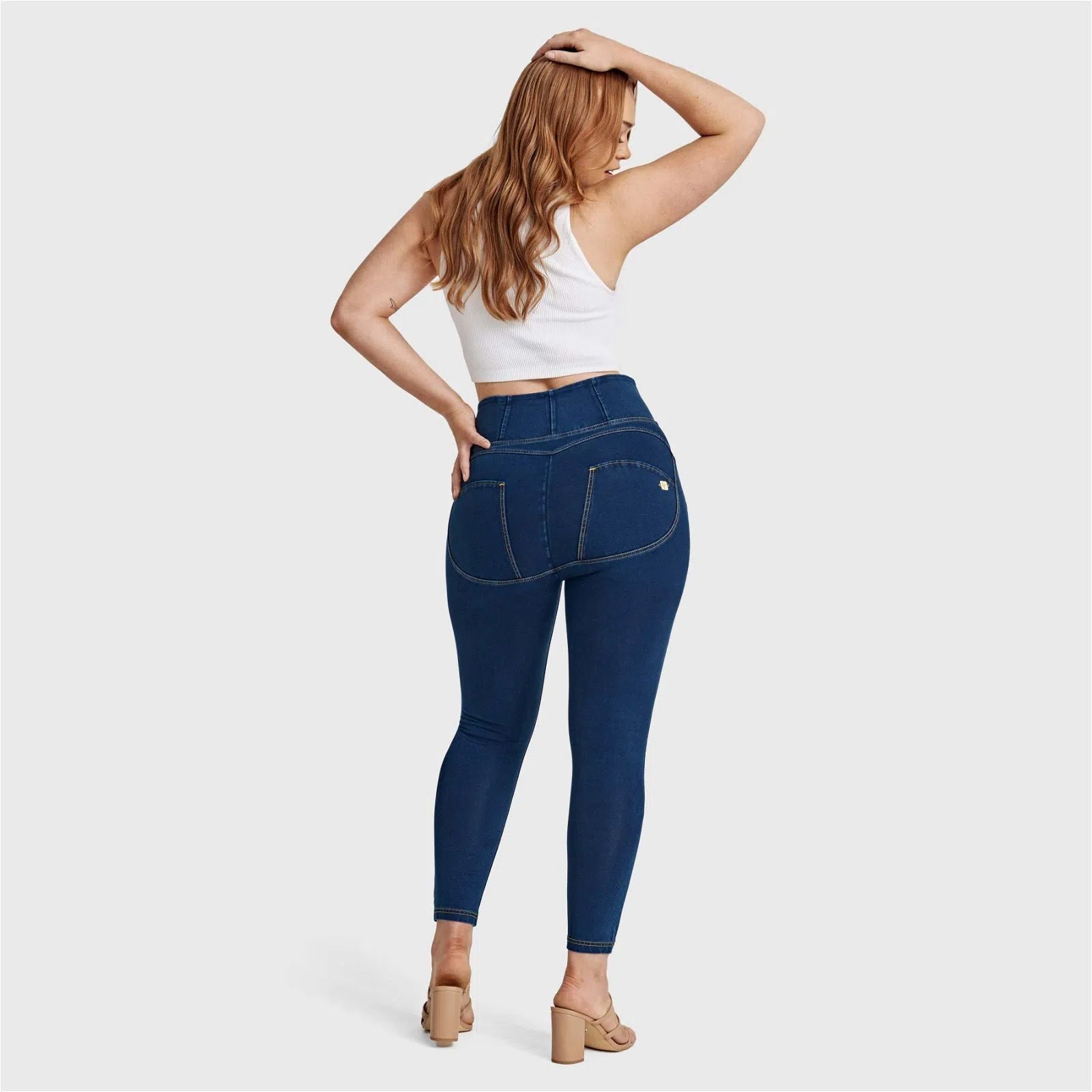 WR.UP® Curvy Denim - Zip High Waisted - 7/8 Length - Dark Blue + Yellow Stitching 3