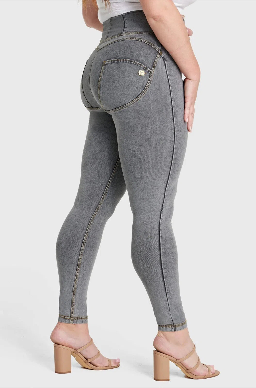 WR.UP® Curvy Denim - Zip High Waisted - Full Length - Grey + Yellow Stitching