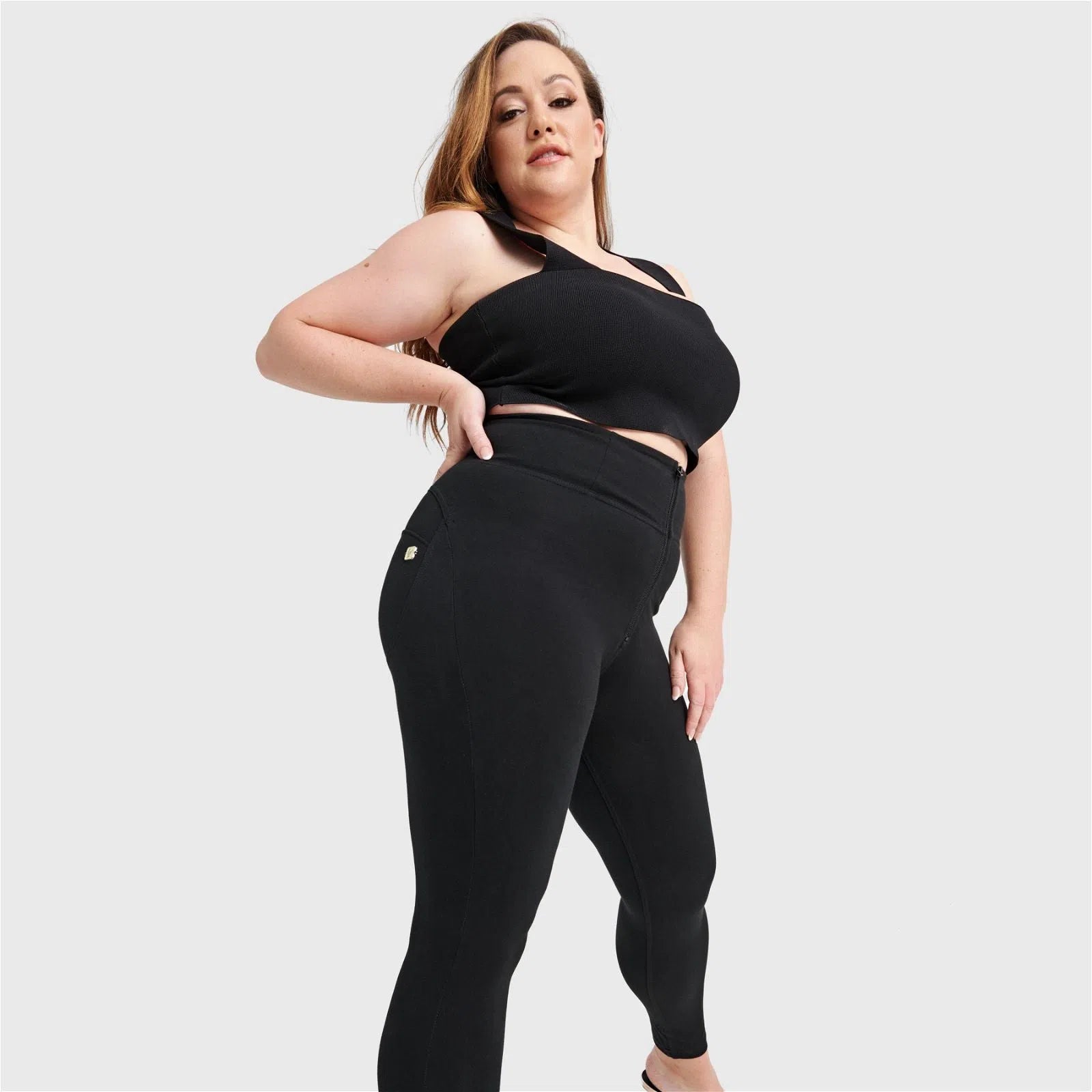 WR.UP® Curvy Fashion - Zip High Waisted - 7/8 Length - Black 3