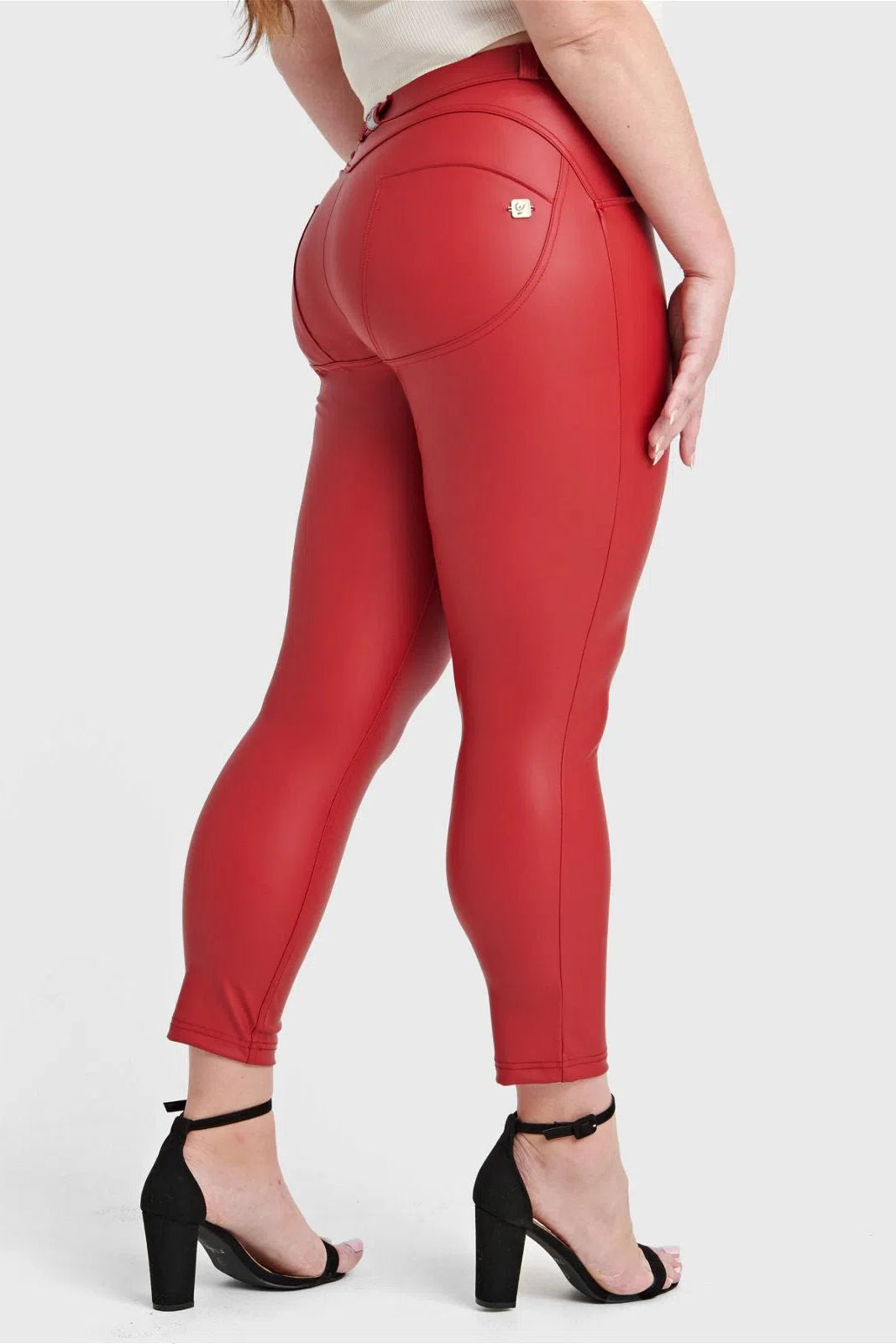 WR.UP® Curvy Faux Leather - High Waisted - 7/8 Length - Red 2