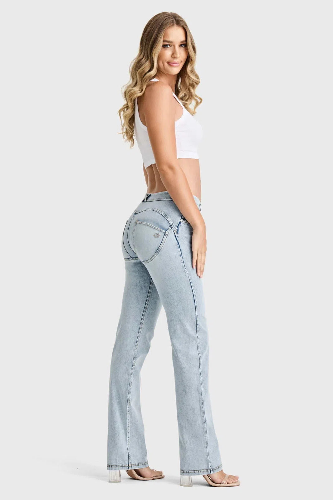 WR.UP® SNUG Jeans - 2 Button High Waisted - Bootcut - Light Blue + Yellow Stitching 3