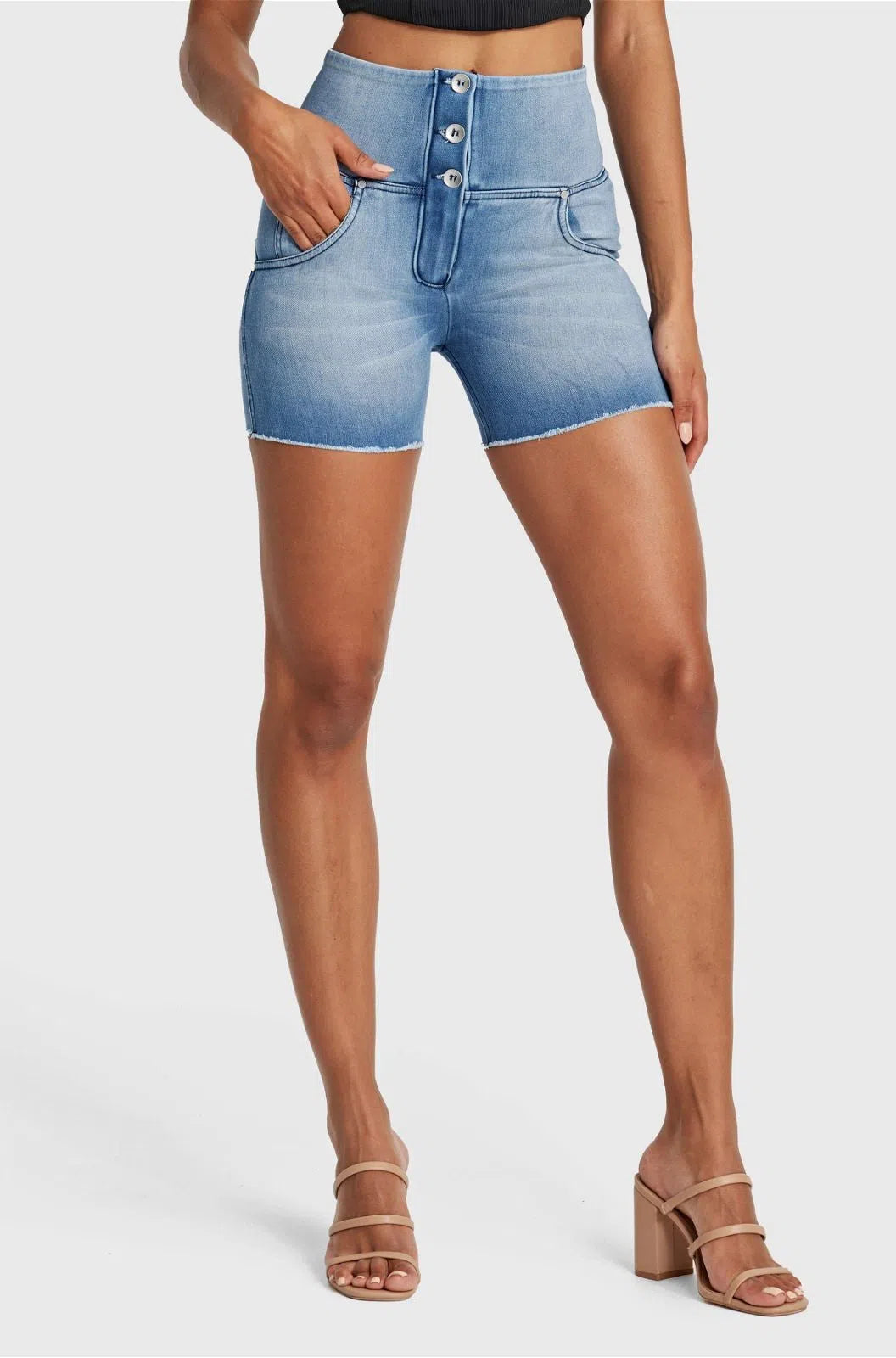 WR.UP® SNUG Jeans - 3 Button High Waisted - Shorts - Light Blue + Blue Stitching