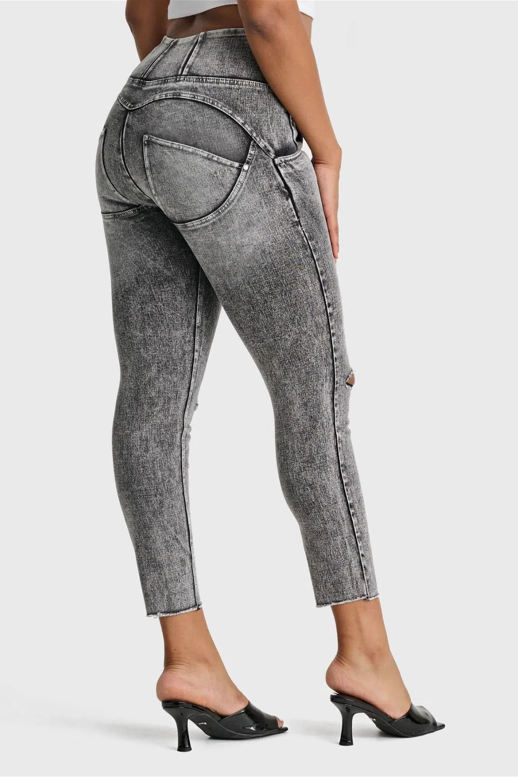 WR.UP® SNUG Ripped Jeans - High Waisted - 7/8 Length - Grey Stonewash + Grey Stitching 2