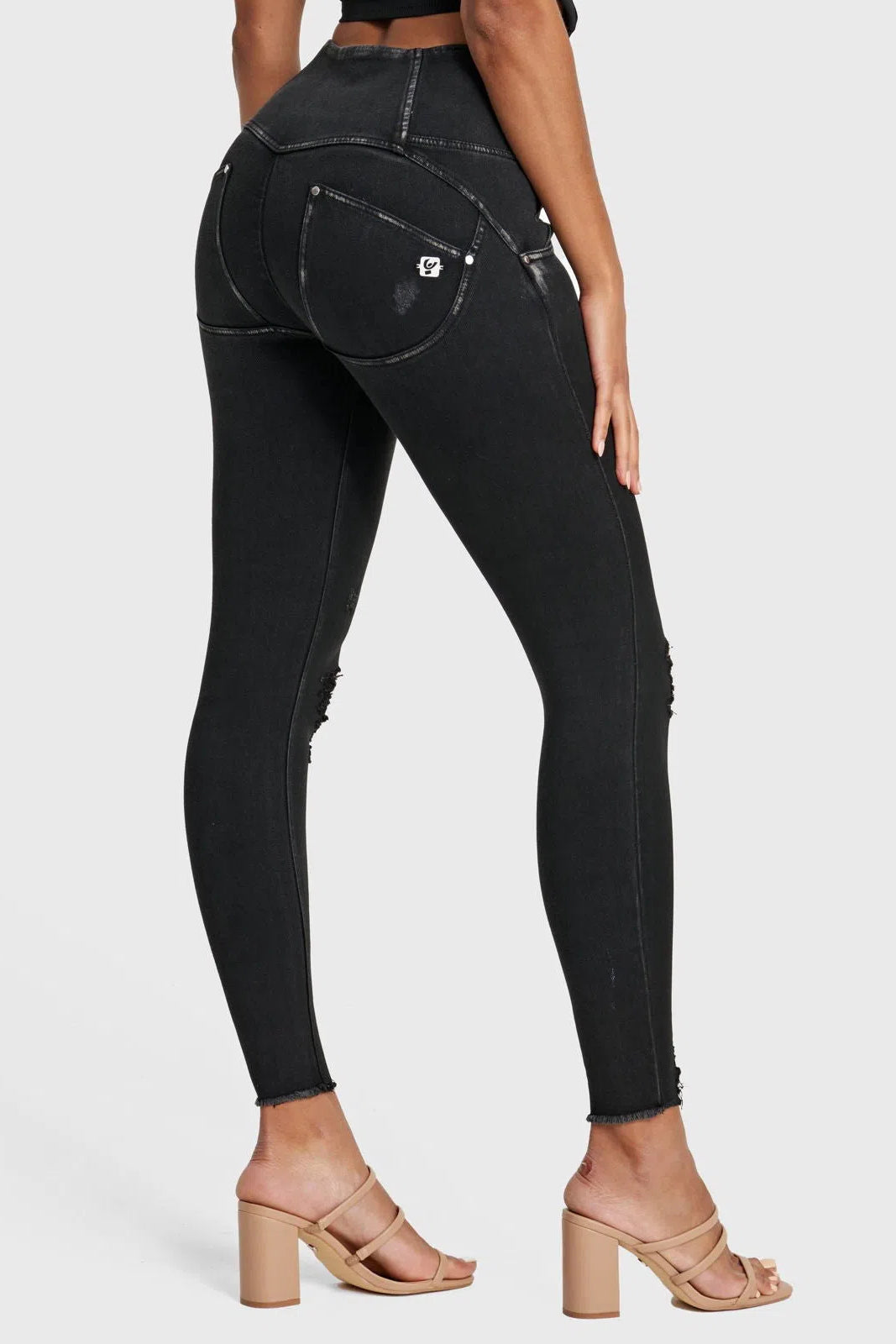 WR.UP® SNUG Ripped Jeans - High Waisted - Full Length - Coated Black + Black Stitching 2