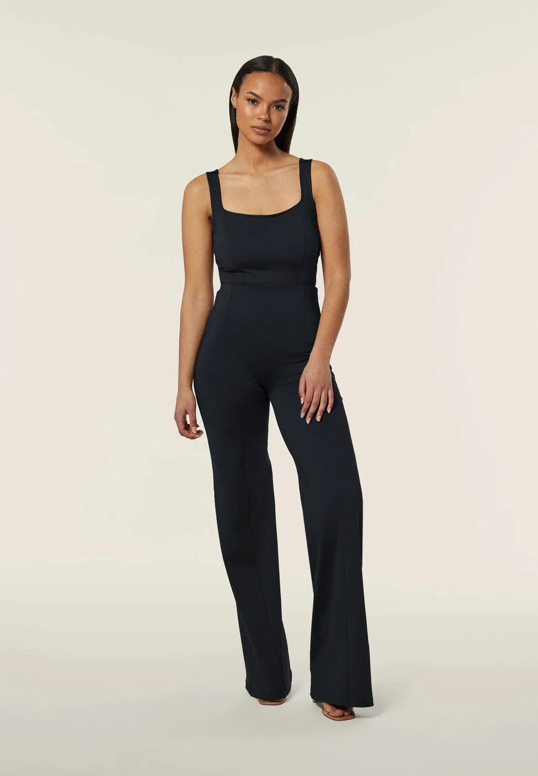 WRUP DIWO - High Waisted - Wide Leg - Black 1